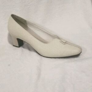 Easy Street Pumps Neutral 9 W.